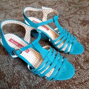 💙 BAIT Turquoise Strappy Wedge Sandals 8 Vintage